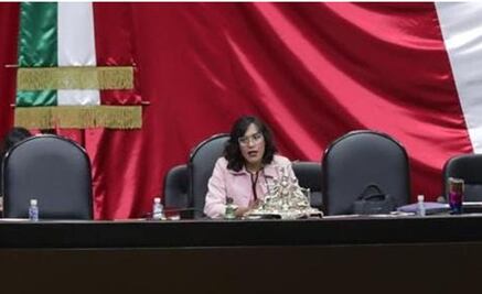 Niegan a diputada trans participar en efeméride del Día Internacional de la Memoria Transexual; toma la tribuna