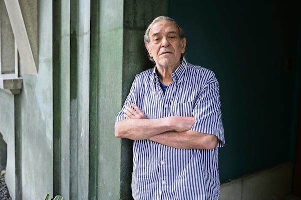 Cajas chinas, el juego literario de Raúl Falcó