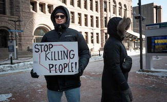 Trump culpa a demócratas de la muerte de manifestantes en Minnesota; les exige “cooperar” en la aplicación de la ley