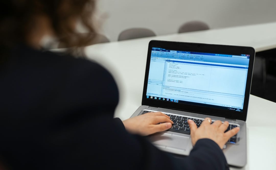 Empresas con bonos verdes reducen su contaminación. Foto: Pexels