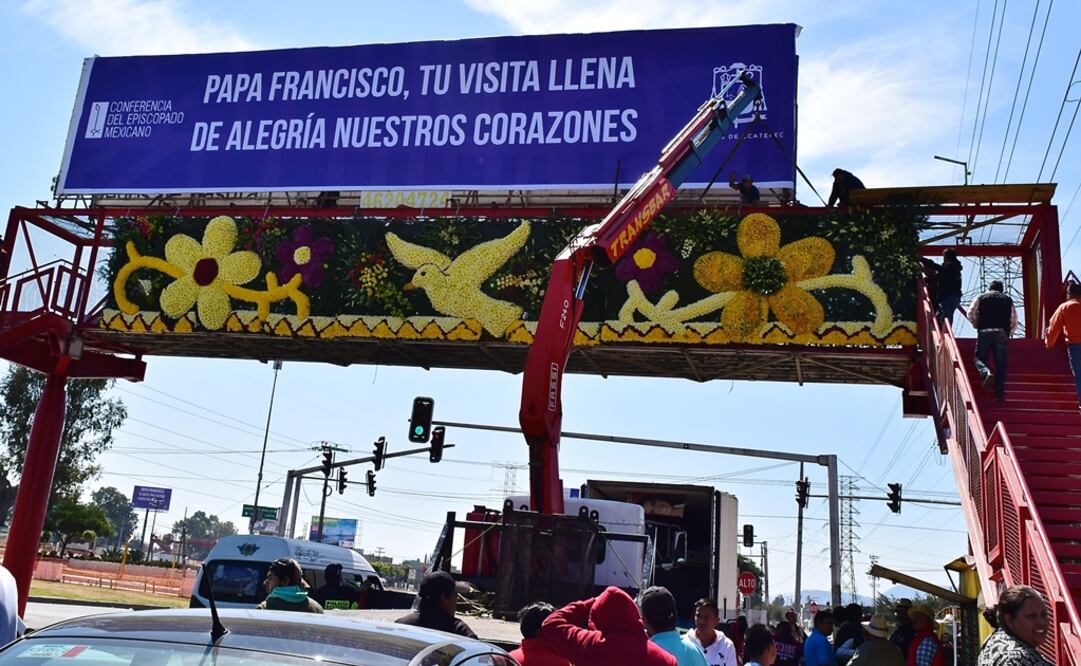 Durante más de una semana los floricultores trabajaron en la elaboración de los retablos. /Especial