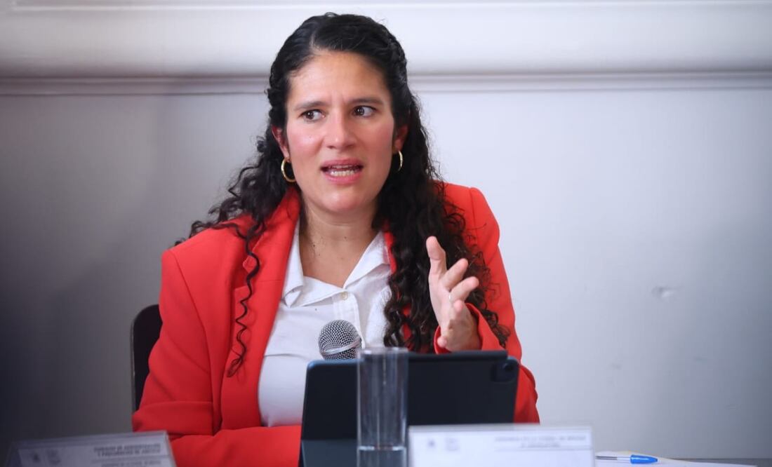 Congreso local entrevistó a Bertha María Alcalde Luján. Foto: Fernán Rojas / EL UNIVERSAL