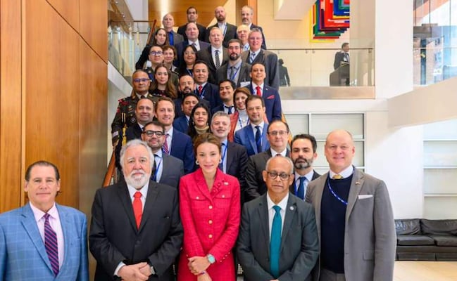 Delegación mexicana acude a Washington a reunión trilateral sobre Mundial 2026; acuden funcionarios de SRE, Marina, Sedena y SSPC