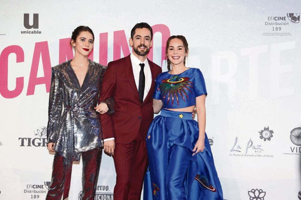 Los actores en la alfombra roja de la película que llega a las salas. (CLASOS)