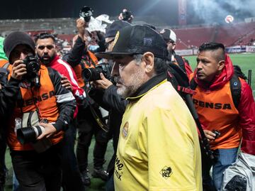 A Maradona le gustaría dirigir a la Selección Mexicana