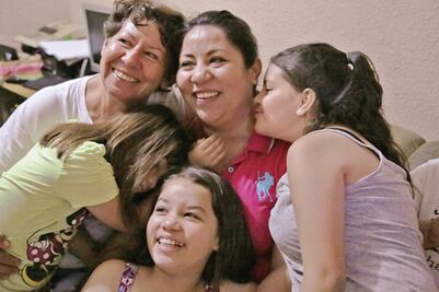 Liberan a ex empleada de Padrés tras 4 años