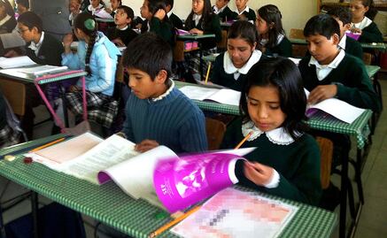 Llevan caso Ayotzinapa a los libros de texto