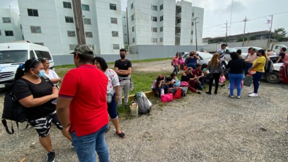 Emprenden el viaje más de 10 mil tabasqueños a la marcha de AMLO en la CDMX