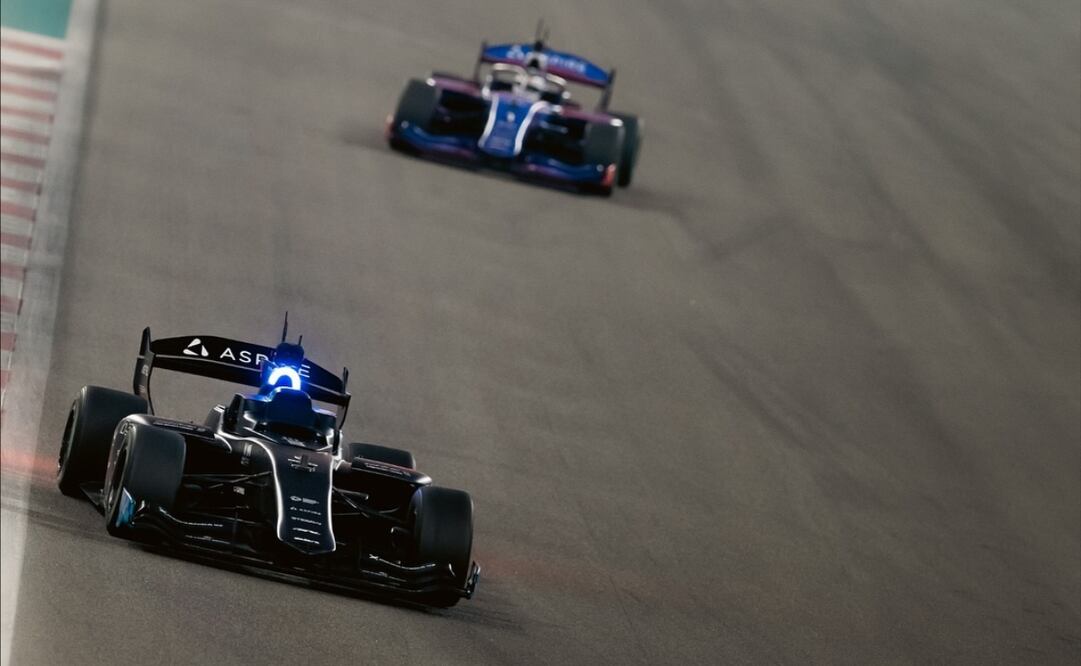 Daniil Kvyat pierde contra un coche manejado por Inteligencia Artificial / Foto: Especial