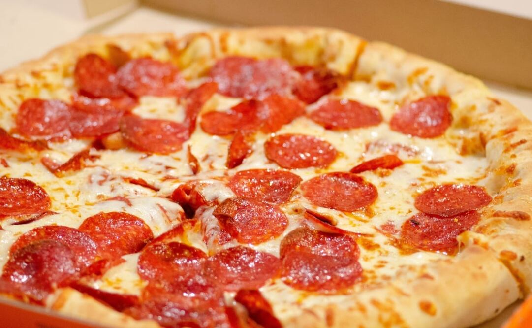 Además de Tel Aviv, regalan pizza a cambio de aceptar la vacuna en la ciudad de Bnei Brak. Foto: Unsplash. Alan Hardman