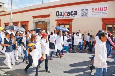 Unen fuerzas sindicatos del sector público y privado en Oaxaca