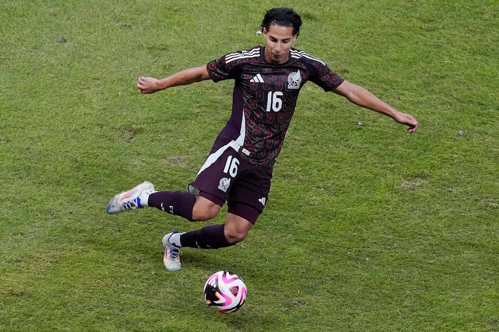 Diego Lainez con la Selección Mexicana / Foto: Imago7
