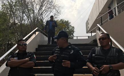 Denuncian colonos de Satélite que policías los retuvieron en su sede
