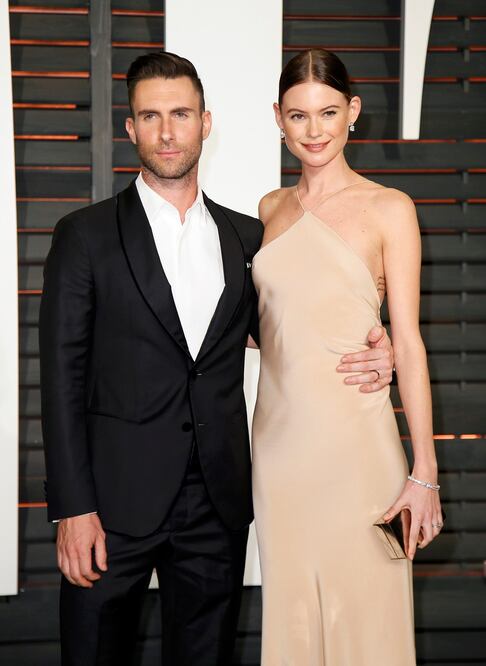 El cantante de Maroon 5 Adam Levine es quien conquistó el corazón de la modelo Behati Prinsloo. Fotos: REUTERS, AP e Instagram