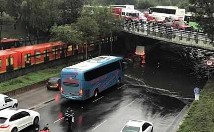 Temporada de lluvias deja más de 29 mil autos dañados y millonarias pérdidas para aseguradoras en CDMX
