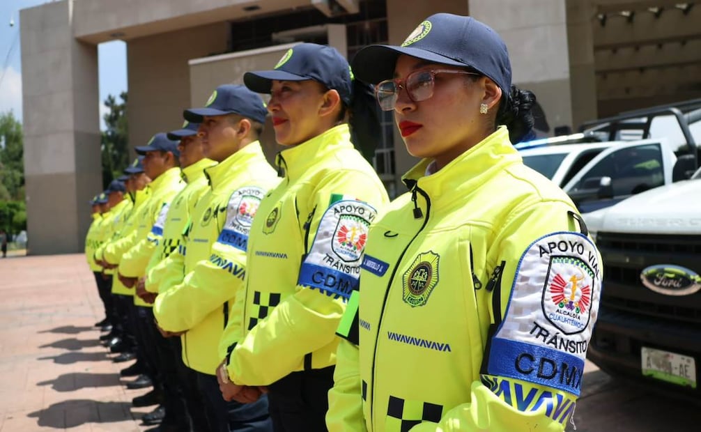 10 elementos Oriones de la Policia Auxiliar se especializaron en materia de tránsito. Foto: Especial