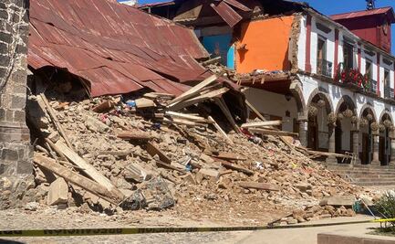 Casona se desploma en Tlalpujahua, Michoacán; hay 2 personas muertas