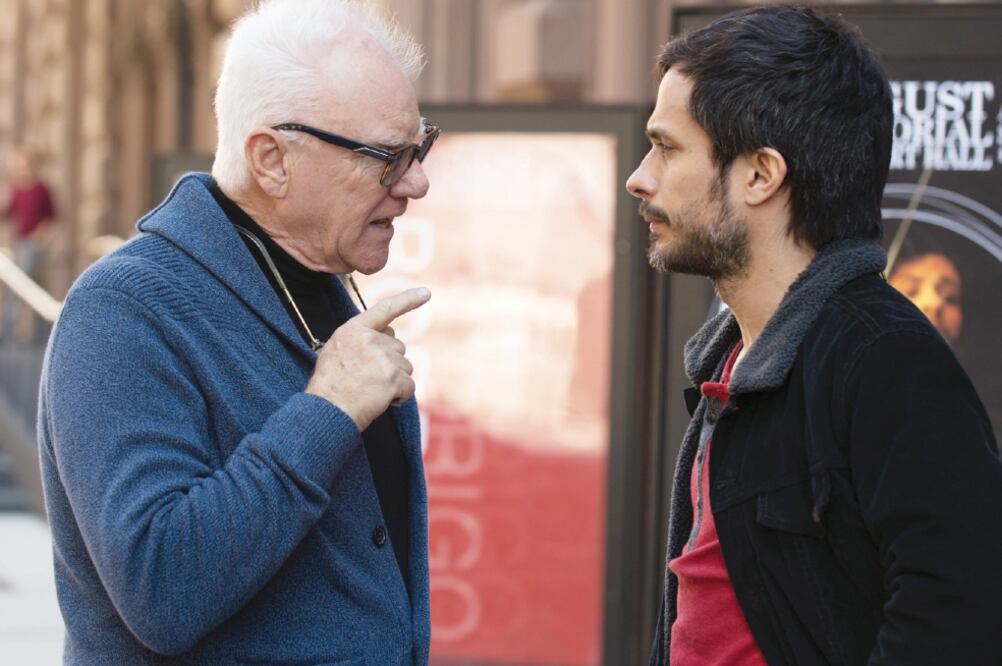 Después de sentirlo un rival, Thomas (McDowell) reconocerá el talento de Rodrigo (García Bernal) (CORTESÍA FOXLIFE)