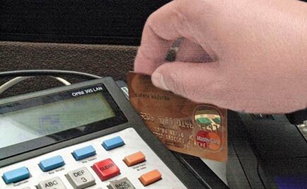 Detienen a cubano con 13 tarjetas clonadas en la Del Valle