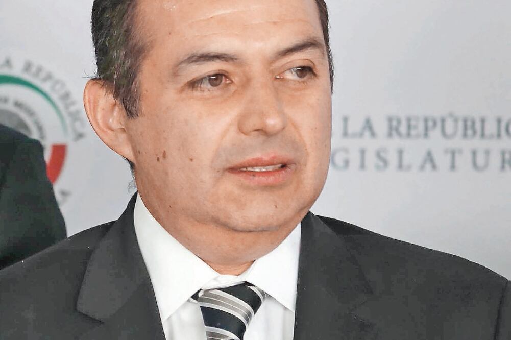 Debe hacer memoria. Ernesto Cordero dice que Ricardo Anaya debe reflexionar que preside un partido que se honraba de defender la libertad (CHRISTOPHER ROGEL BLANQUET. EL UNIVERSAL)