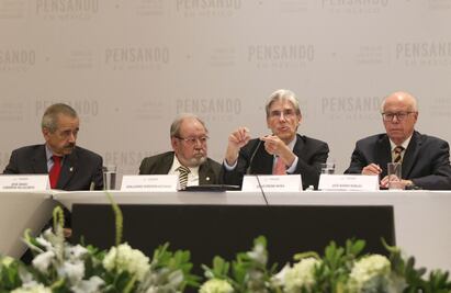 Reformas a Salud no lograrán un sistema similar al escandinavo: Julio Frenk