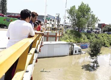 Lluvias desbordan ríos y dañan 300 viviendas en Oaxaca