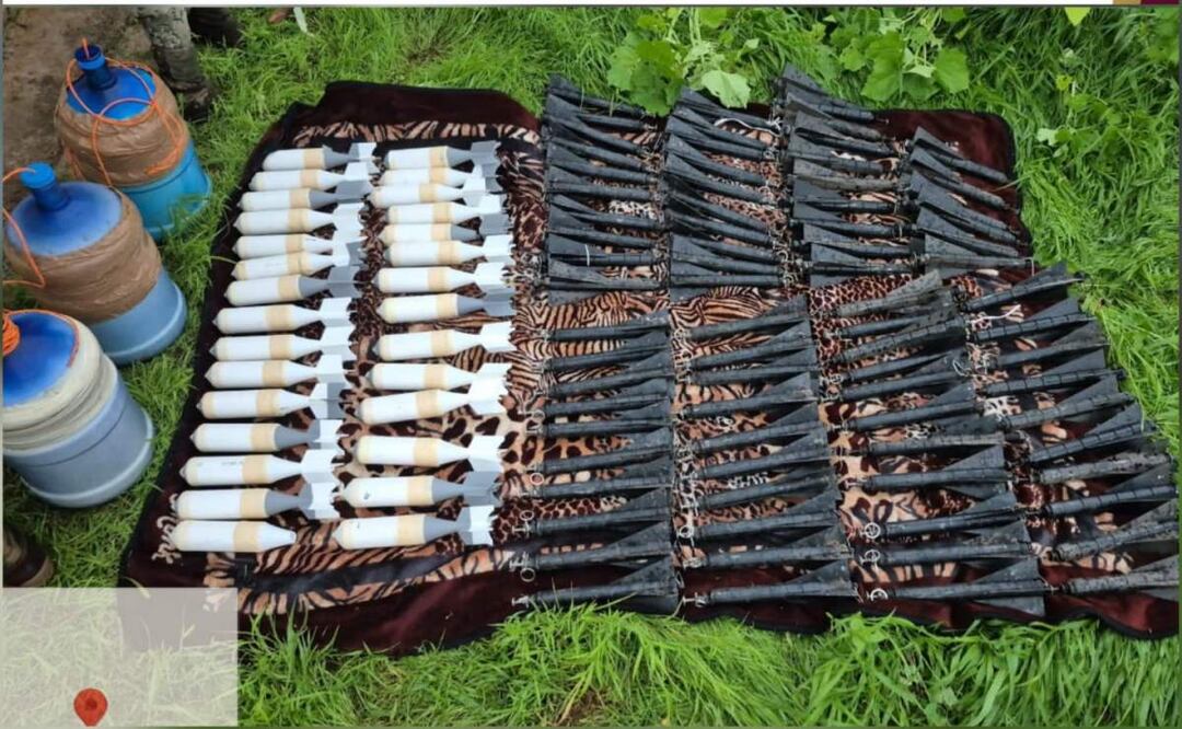 Se aseguraron artefactos explosivos improvisados y sesenta kilos de explosivos ANFO de alta potencia en dos municipios de Sinaloa (19/07/2025). Foto: Especial