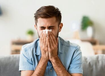 Descubren que las gotitas con Covid-19 sobreviven hasta media hora en el aire