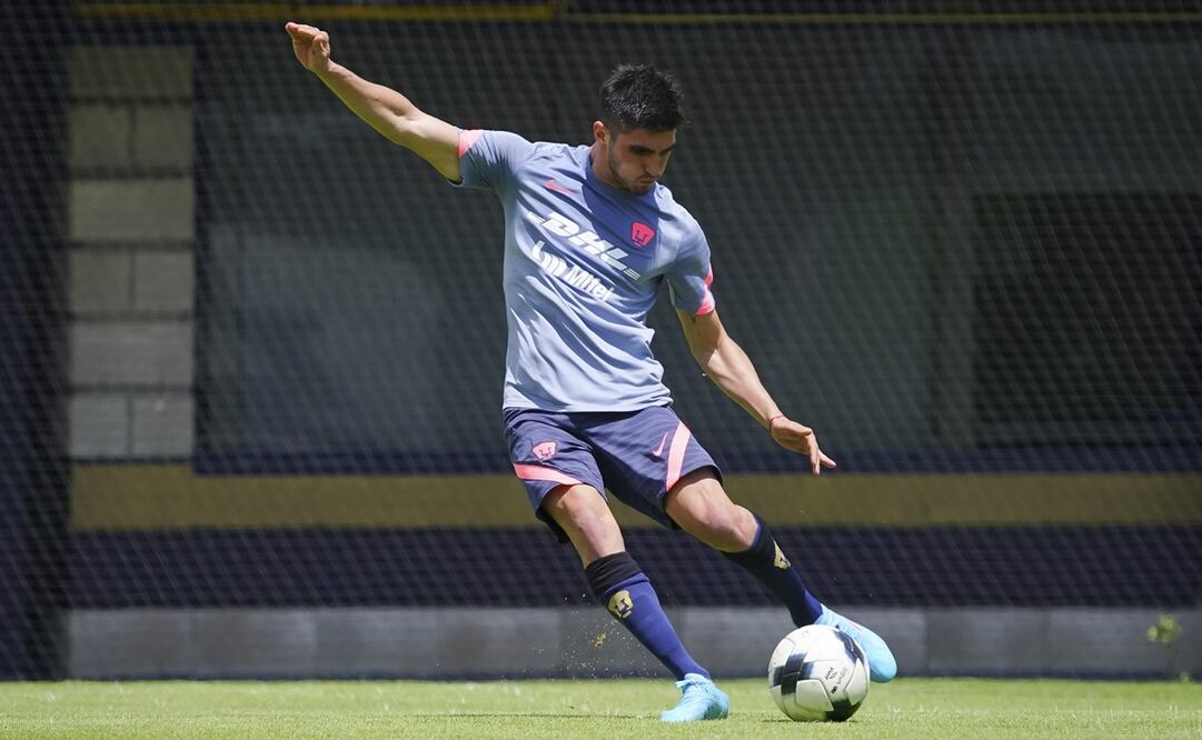 Gustavo del Prete en su primer partido con Pumas - FOTO: Imago7