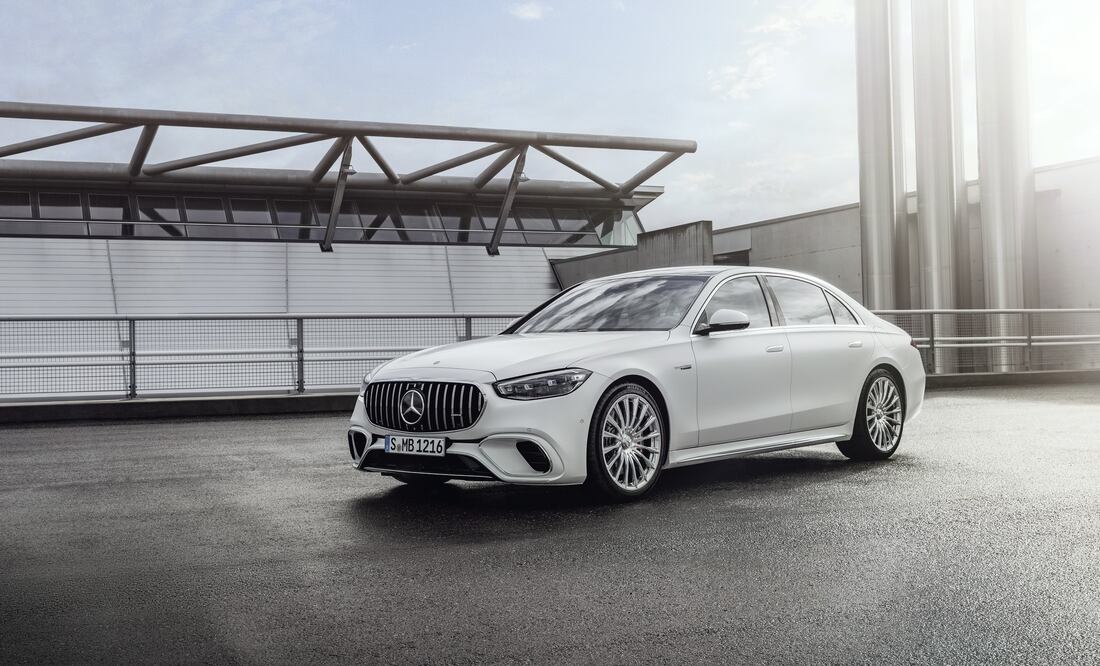 Mercedes-AMG S63 E Performance, el sedán de lujo con tecnología usada de la F1