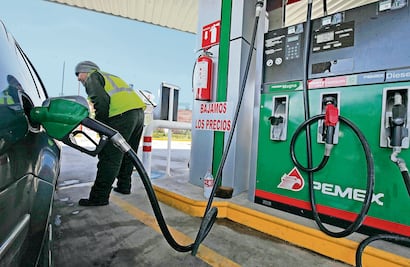 Gasolina acumula 12 meses al alza e impulsa inflación; llega a 4.81% en julio
