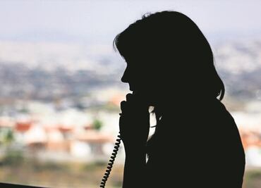 Tras dichos de AMLO, Segob afirma que 911 es fundamental contra la violencia de género