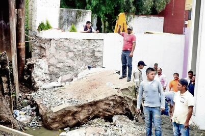 Desborde de río anega 108 casas en Atizapán