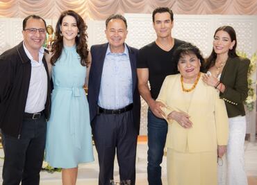Adriana Fonseca regresa a la tv en telenovela con Susana González y David Zepeda