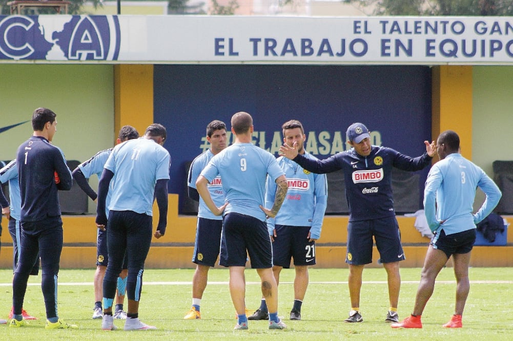 Nacho Ambriz preparó un equipo alterno para la pretemporada (MAURICIO SALAS. JAM MEDIA)