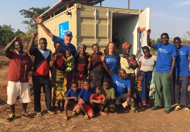 Idean granjas en contenedores para el cultivo de alimentos en África