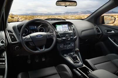 Ford busca quitar el olor a auto nuevo por quejas en el mercado chino 