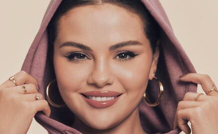 Cómo llevar jeans y corset según Selena Gomez