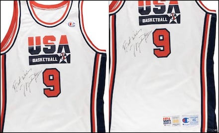 Jersey de Michael Jordan que usó con el Dream Team se vende en 216 mil dólares