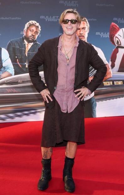 “A Bad Bunny y a Harry Styles le aplauden outfits queer pero a Alejandro Fernández lo critican": usuarios en redes