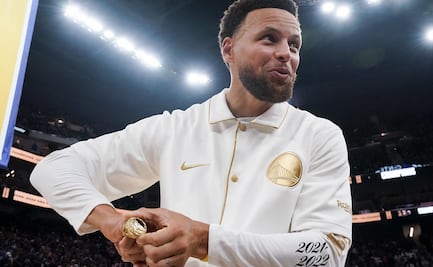 Steph Curry lanzará una serie de novelas gráficas sobre las estrellas del deporte