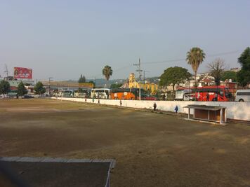 PRI y PAN exhiben acarreo de morenistas en Veracruz