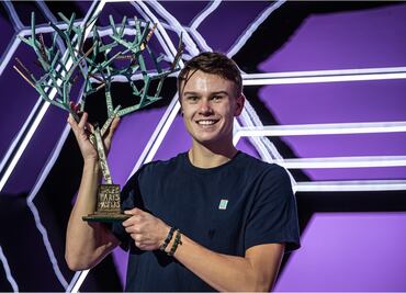 Holger Rune remonta a Novak Djokovic y se proclama campeón del Masters de París