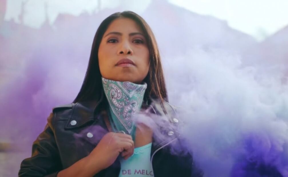 Yalitza Aparicio participa en el nuevo video de Mon Laferte