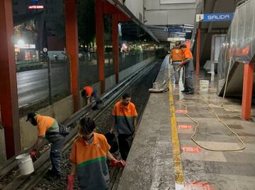 Dan limpieza profunda a estaciones Camarones de Línea 7 y Ermita de Línea 2 del Metro