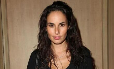 Whitney Houston y Ana Serradilla, en un día como hoy