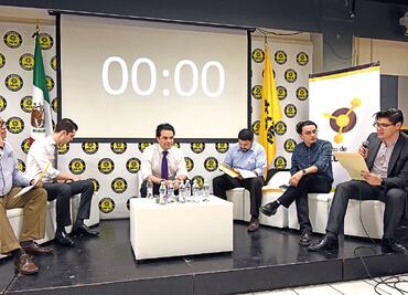 Perredistas hacen “roast” a su estilo