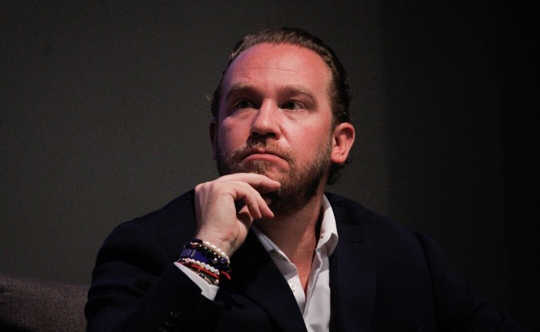 Santiago Taboada Cortina, candidato a la jefatura de gobierno de la Ciudad de México por la coalición "Fuerza y Corazón por la Ciudad de México" asiste al conversatorio Justicia Incluyente para la CDMX. Foto: Luis Camacho / EL UNIVERSAL