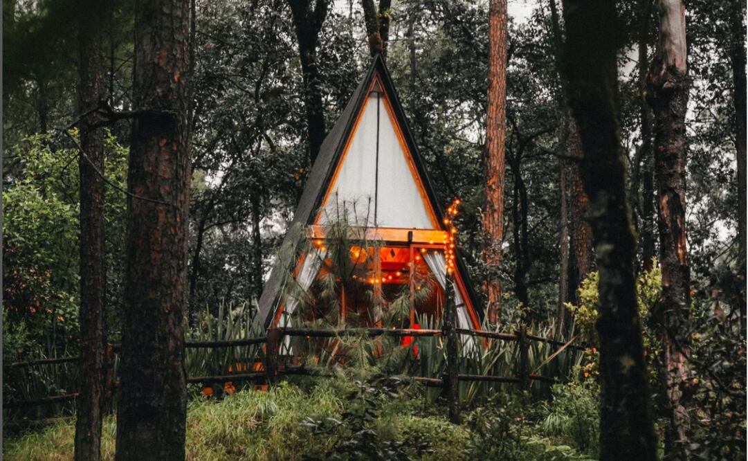 Las cabañas tienen diseños únicos del arquitecto mexicano Michel Rojkind. Imagen: Instagram: @cabins.wander