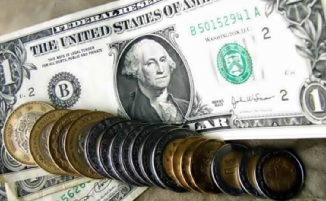 The value of the Mexican currency has fallen 3,76%. (Photo: Archive)